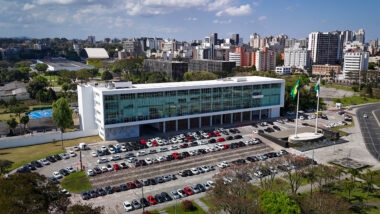 Proposta de Moro para reduzir secretarias já foi adotada em governos anteriores no Paraná.