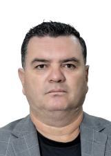 CARLOS ADRIANO