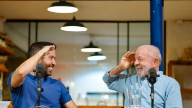 André Janones ganhou destaque na campanha de Lula com mobilizações digitais.
