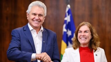 Fátima Gavioli comandou a Educação de Goiás durante o governo de Ronaldo Caiado e assume a pasta no Paraná em 2027.