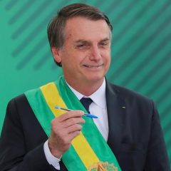 Bolsonaro tenta governar por decretos? Não é bem assim.